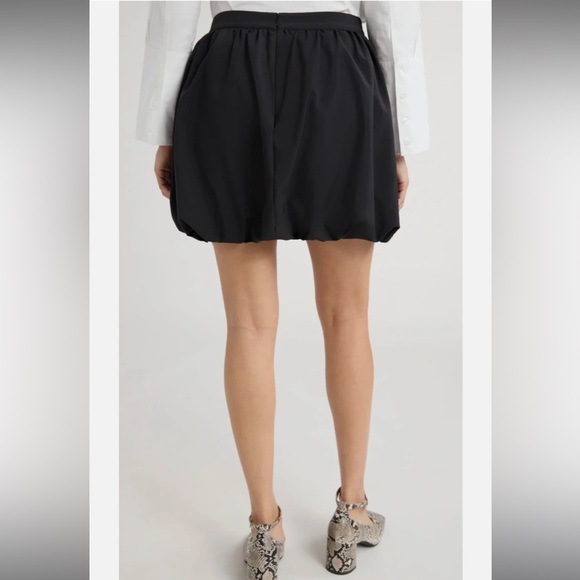 Black Bubble Hem Mini Skirt for Women - Sleek Everyday Mini - Picture 7 of 11
